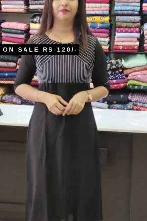 Women Yarn-Dyed Square Neck Cotton Blend Regular Kurta